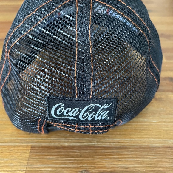 San Francisco Giants Coca Cola SnapBack Trucker Cap - Picture 2 of 3
